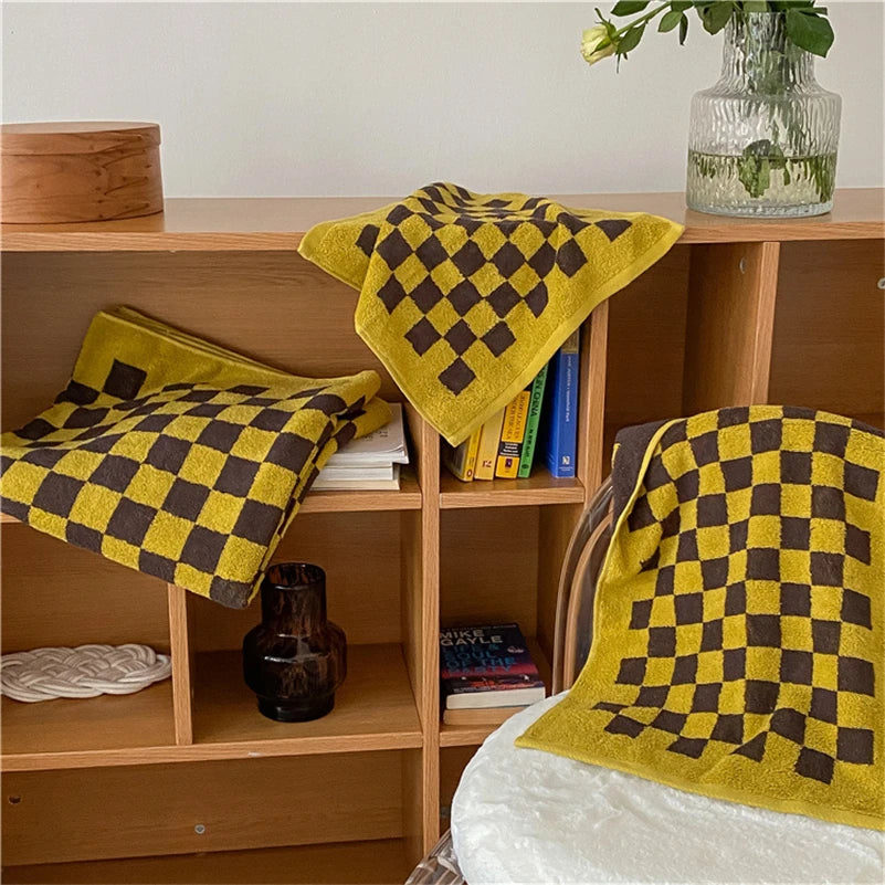 Retro Checkered Towels – Hand, Bath or 2-Pack