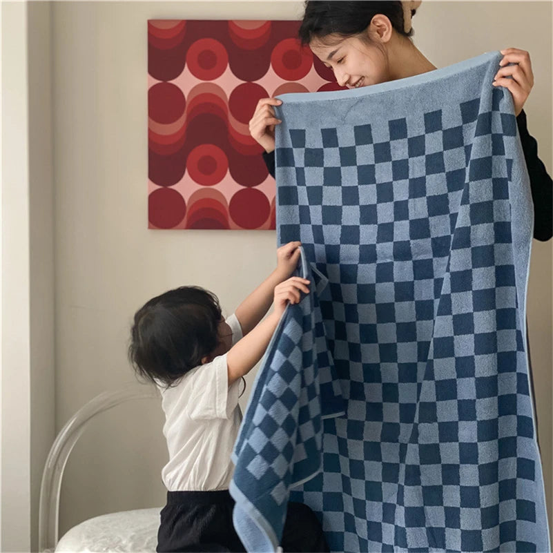 Retro Checkered Towels – Hand, Bath or 2-Pack