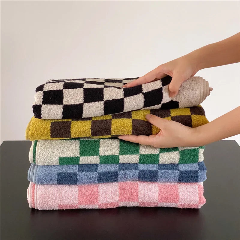 Retro Checkered Towels – Hand, Bath or 2-Pack