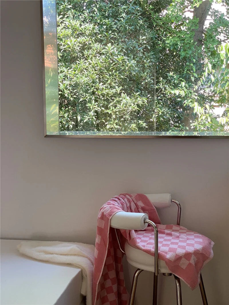Retro Checkered Towels – Hand, Bath or 2-Pack