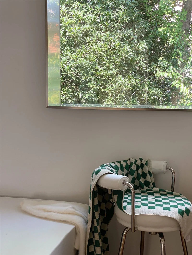 Retro Checkered Towels – Hand, Bath or 2-Pack