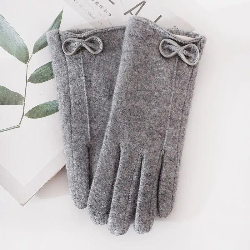 Women's Cashmere-Style Touchscreen Gloves with Bow
