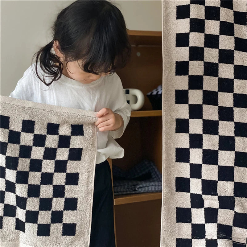 Retro Checkered Towels – Hand, Bath or 2-Pack