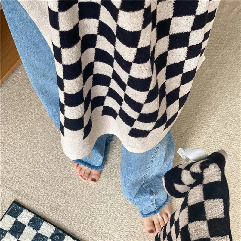 Retro Checkered Towels – Hand, Bath or 2-Pack