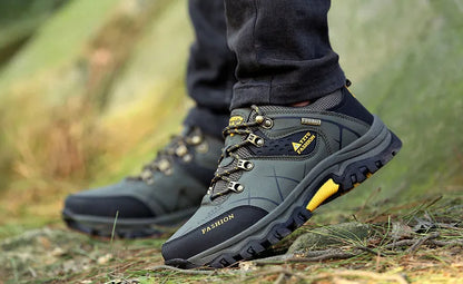 Botas de invierno y nieve impermeables de cuero dividido para hombre