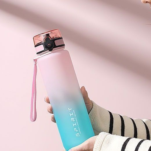 Large Capacity Sports Water Bottle – Portable, Heat-Resistant, 500ml–1000ml