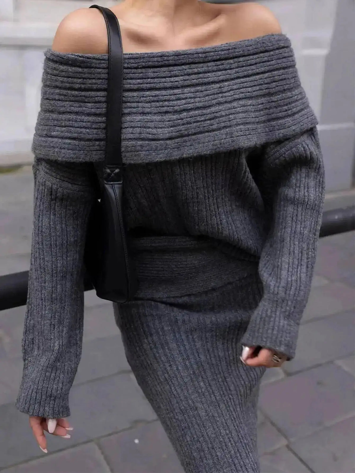 Women's Off-Shoulder Long-Sleeve Knit Dress