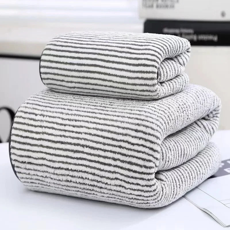 Coral Fleece Towel Set – Quick-Dry Bathroom Towels