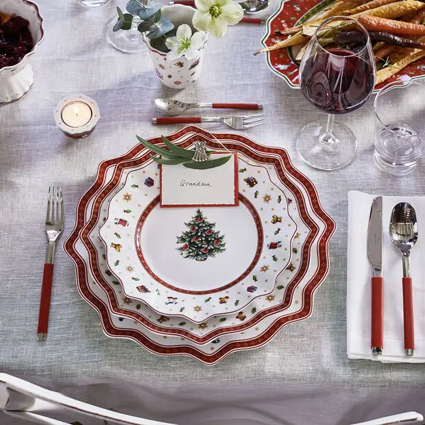 Christmas Ceramic Tableware – Mugs, Plates & Dishes