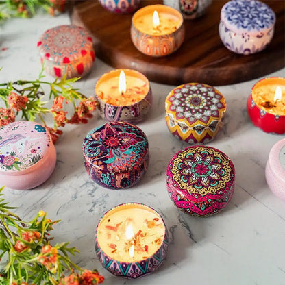 Duftkerzen aus Sojawachs mit Trockenblumen in Retro-Dose | 8 Düfte | Aromatherapie für Zuhause, Büro & Geschenk