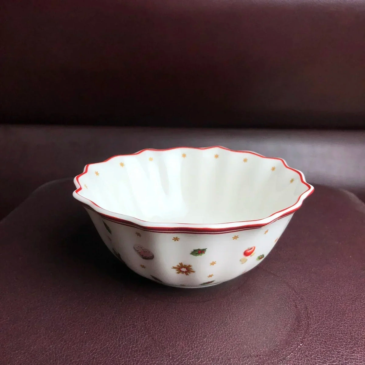Christmas Ceramic Tableware – Mugs, Plates & Dishes