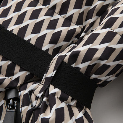 Gesteppte Damenjacke mit Kapuze, Reißverschluss und Taschen