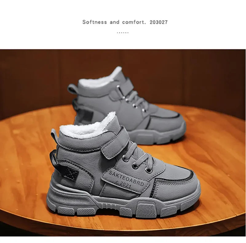 Kids' Plush-Lined Winter Boots – Platform Sole & Easy Strap