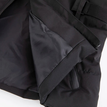 Gesteppte Damenjacke mit Kapuze, Reißverschluss und Taschen
