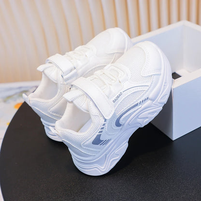 Lässige Kinderschuhe aus Stoff