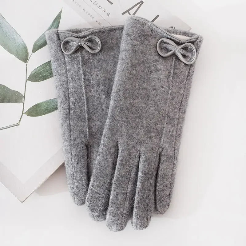 Women's Cashmere-Style Touchscreen Gloves with Bow