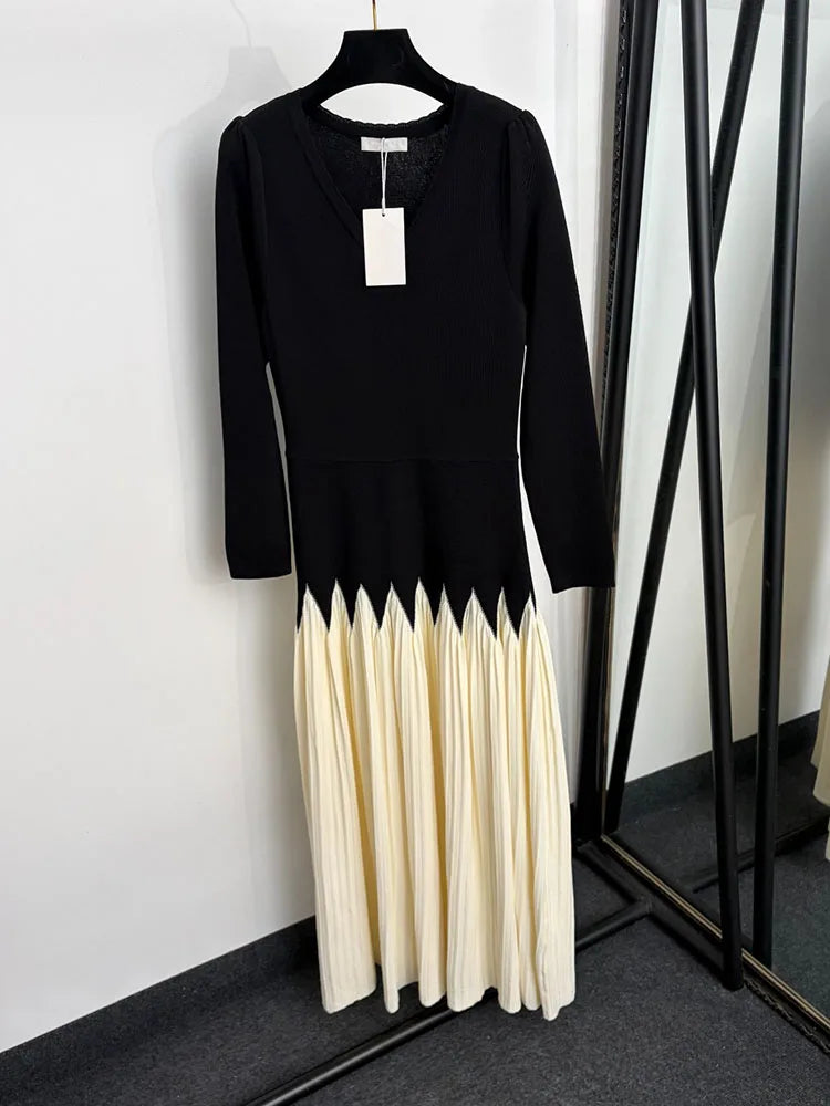 Women's V-Neck Patchwork Knit Midi Dress