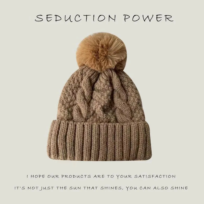 Women's Cable-Knit Pom-Pom Beanie – Plush-Lined Winter Hat