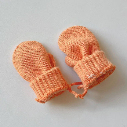 Strickfäustlinge für Babys mit Kordel – Fäustlinge aus Wollmischung für Kleinkinder (Alter 1–4)