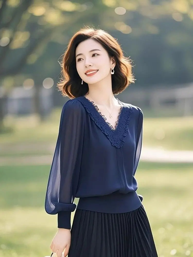 Spring Autumn Office Lady Lace Patchwork Solid Color V-neck Long Sleeve Shirts Female Fashion Net Yarn Lantern Sleeve Blouse