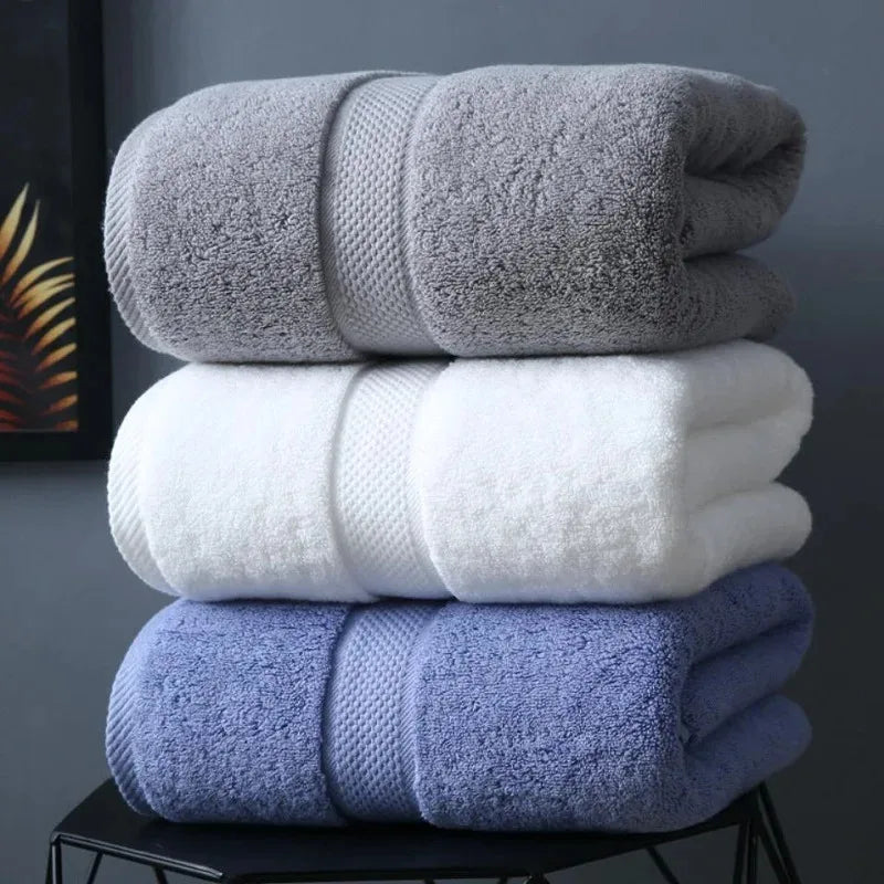 Cotton Bath Towel – Thick 70 × 140 cm Terry Towel, 500 g