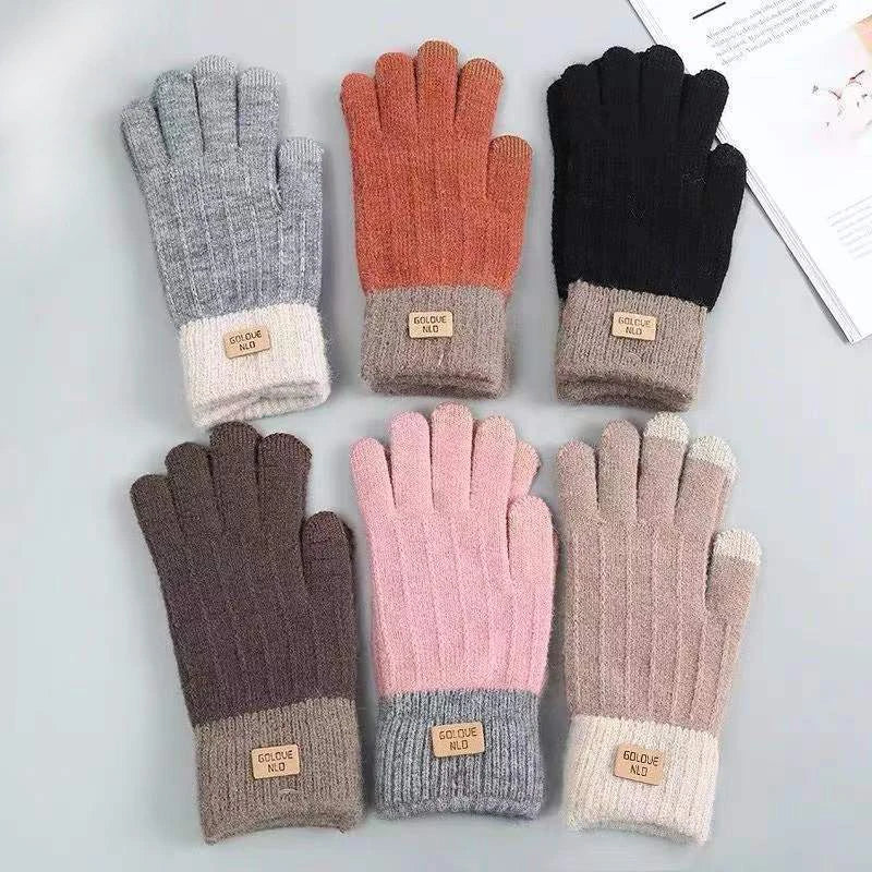 Plush-Lined Knit Touchscreen Gloves – Unisex Winter Gloves