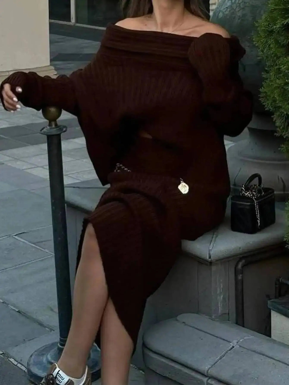 Women's Off-Shoulder Long-Sleeve Knit Dress