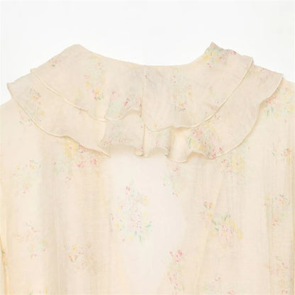 Chiffonbluse mit Blumenmuster, Rüschen und V-Ausschnitt