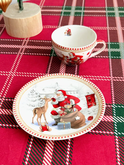Weihnachtsteller mit Nikolaus, Tasse und Untertasse – Geschirr