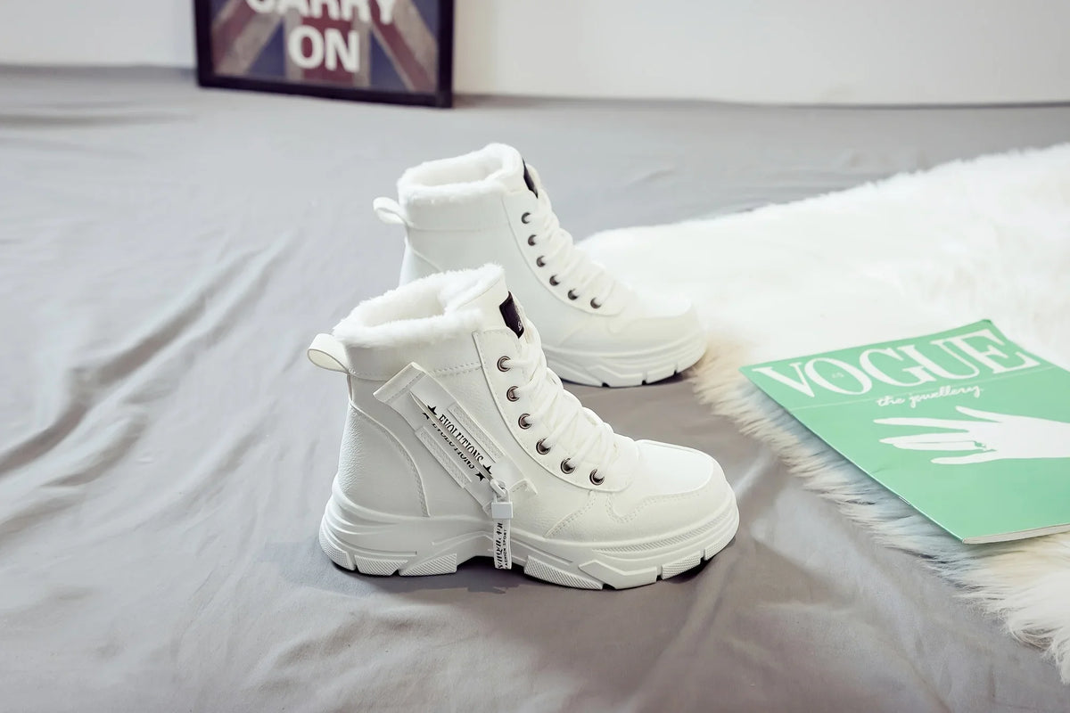 Winter Women Snow Boots Anti‑Slip Warm Fur Lined Martin Boots Casual Ankle Booties Fashion Outdoor Daily Wear Shoes