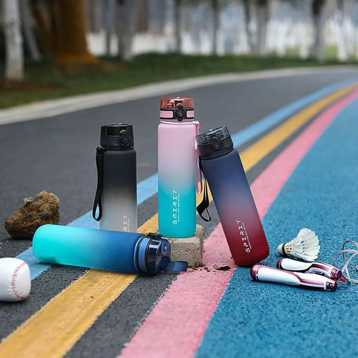Gradient Water Bottle – BPA-Free, Large Capacity, Leak-Proof (600ml / 750ml / 1000ml)