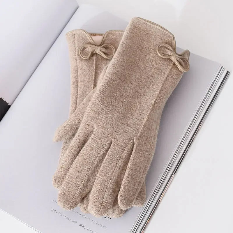 Women's Cashmere-Style Touchscreen Gloves with Bow