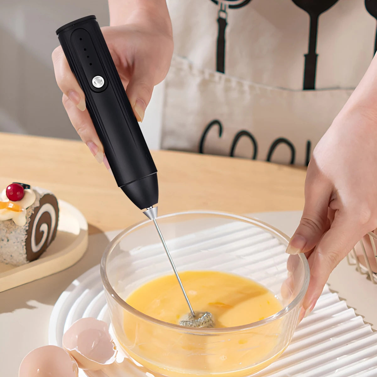 Rechargeable Milk Frother & Mini Whisk – 3-Speed Handheld Electric Frother