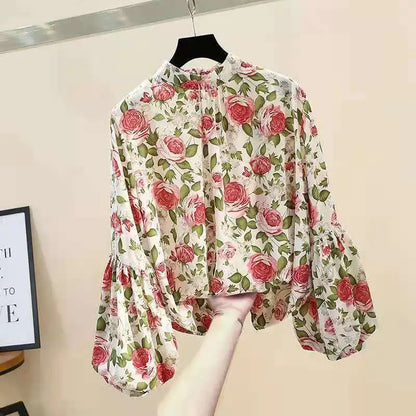 Vintage-Chiffonbluse mit Blumenmuster und Laternenärmeln