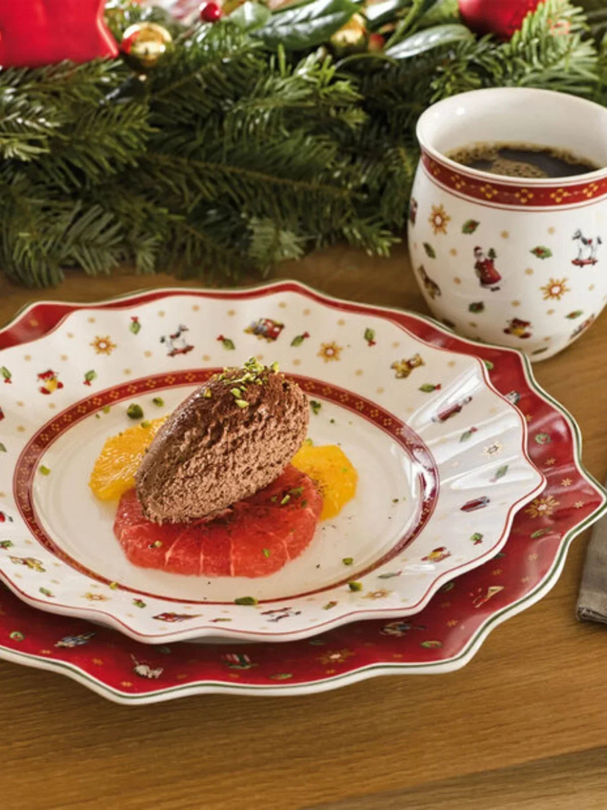 Christmas Ceramic Tableware – Mugs, Plates & Dishes