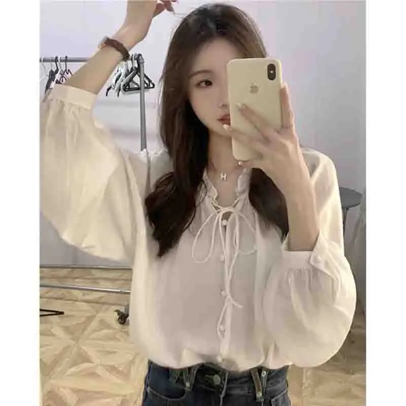 French Solid Color Leisure Women Sweet Solid Color V-neck Ruffled Edge Pullover Shirt Female Loose Fitting Lantern Sleeve Blouse