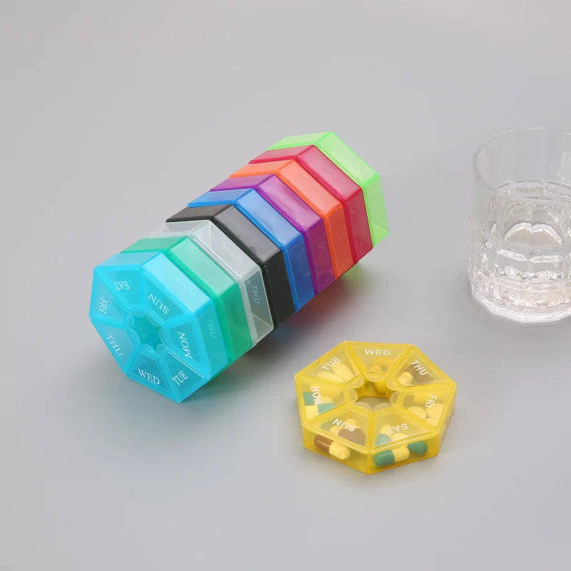 7-Day Pill Organizer – Compact Weekly Vitamin Case