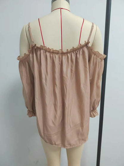 Blusa con volantes, hombros descubiertos y cordones