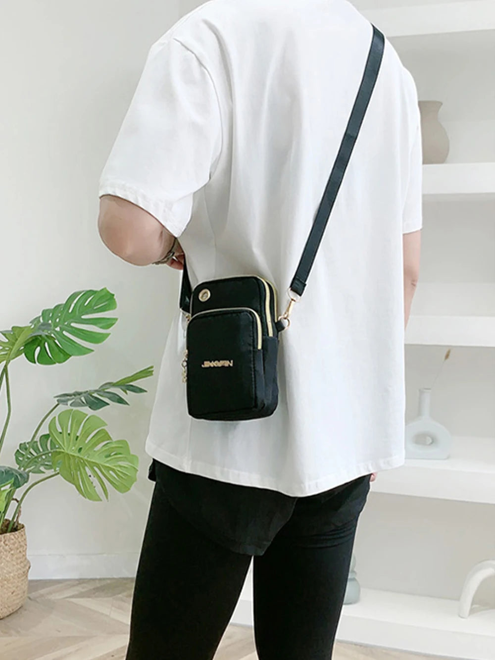 Mini Crossbody Phone Bag – Women's Small Shoulder Pouch