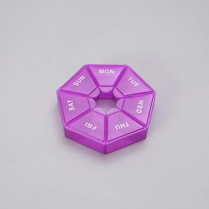 7-Day Pill Organizer – Compact Weekly Vitamin Case