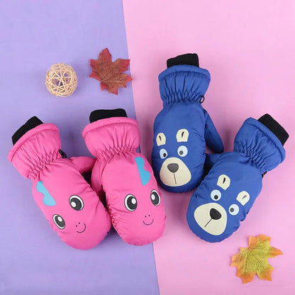 Guanti da sci per bambini con cartoni animati – Guanti da neve spessi e antivento (5–8 anni)