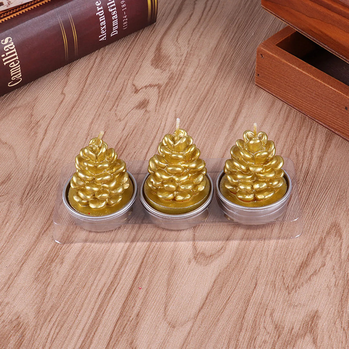 Christmas Tree Scented Candle Handmade Santa Claus Cute Soy Wax Candles Snowman Wedding Candles Home Decoration Party Xmas Gifts