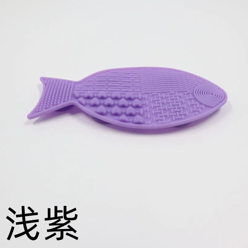 Lick Mat for Cats & Small Dogs – Suction-Cup Slow Feeder