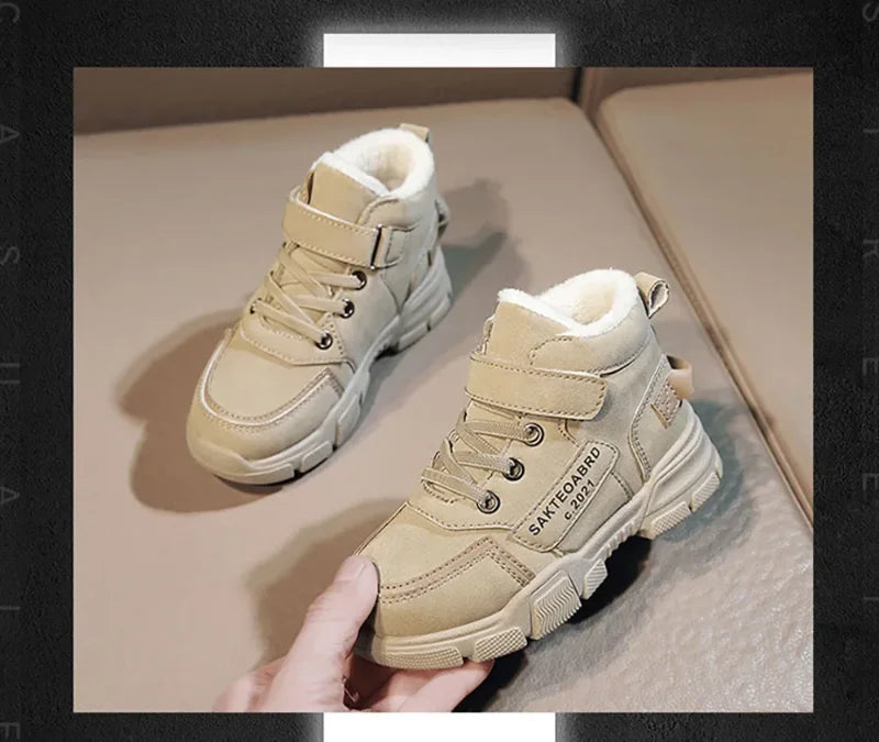 Kids' Plush-Lined Winter Boots – Platform Sole & Easy Strap
