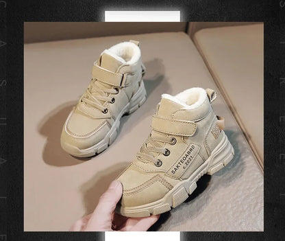 Kids' Plush-Lined Winter Boots – Platform Sole & Easy Strap