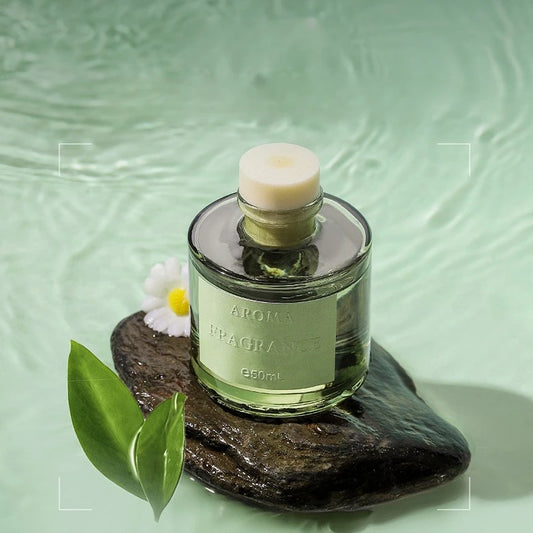 Duftlampe-Set – 50 ml Raumduft mit Duftstäbchen
