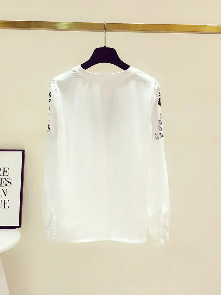Korean Fashion Embroidery White Blouse Female Chiffon Female Long-sleeved Blusa Early Autumn New Shirt Tops KK1471