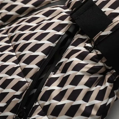 Gesteppte Damenjacke mit Kapuze, Reißverschluss und Taschen