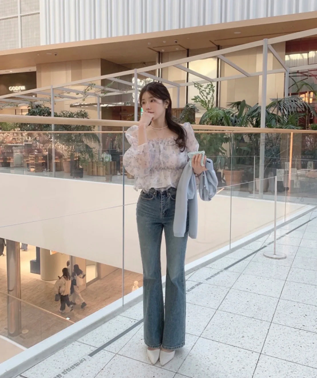 Chic Spring Women's Blouse Gentle Shoulder Bared Floral Bubble Sleeve Chiffon Top Korean Style Loose Fit Long Sleeve Short Le...