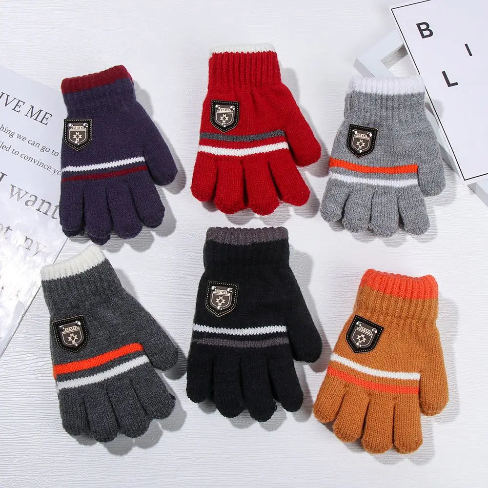 Kids' Knit Winter Gloves – Thick Full-Finger Gloves (Ages 5–10)